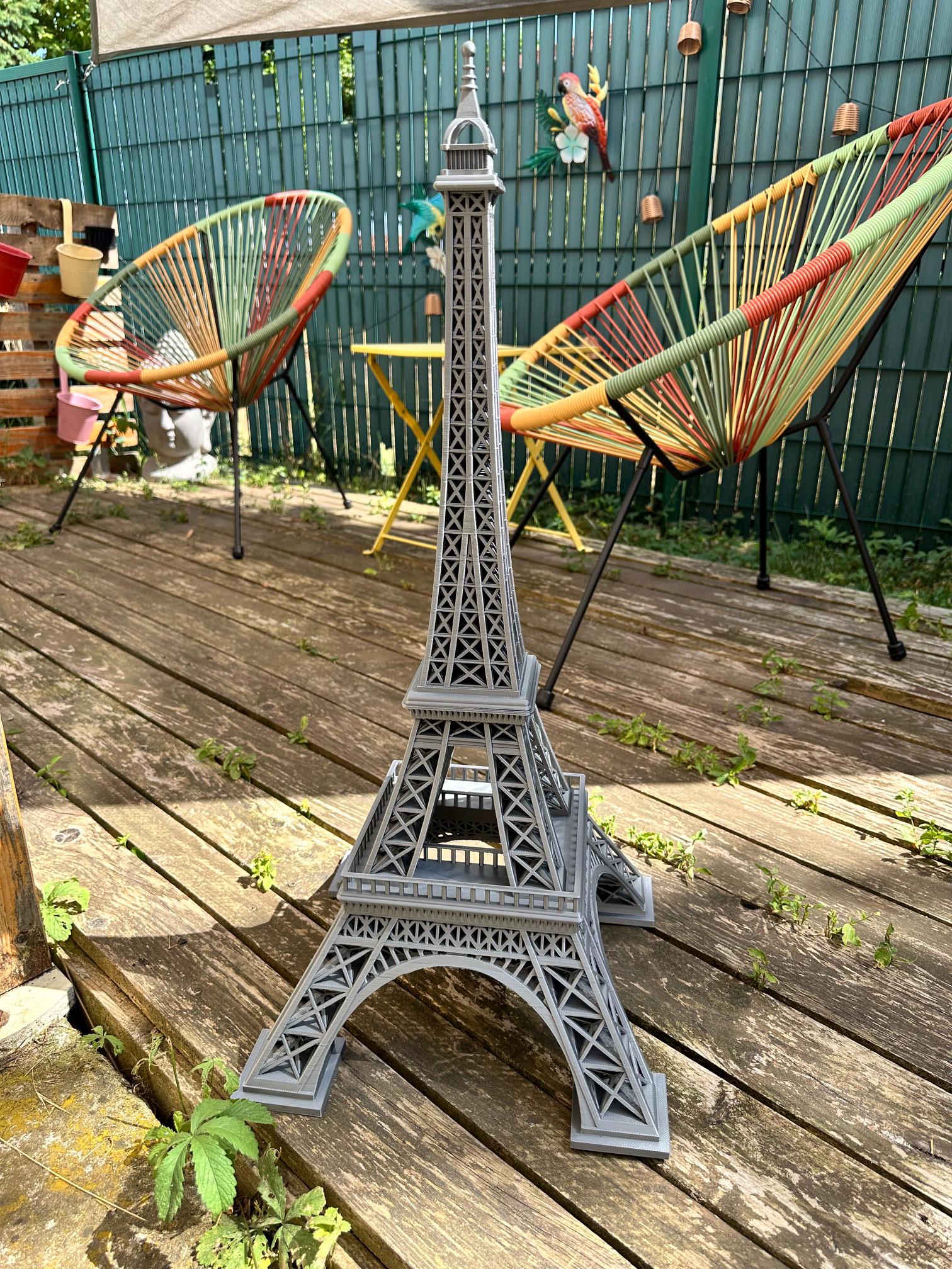 Grande Tour Eiffel 70 cm – Décoration PETG effet métal