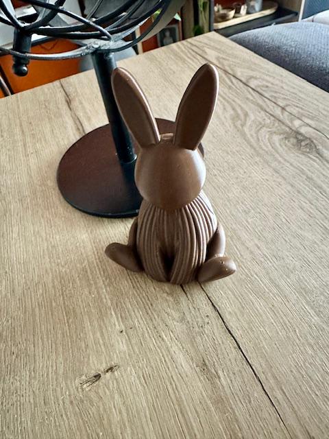 Lapin Décoratif Moderne – Statue Lapin Design Chocolat – Déco Minimaliste