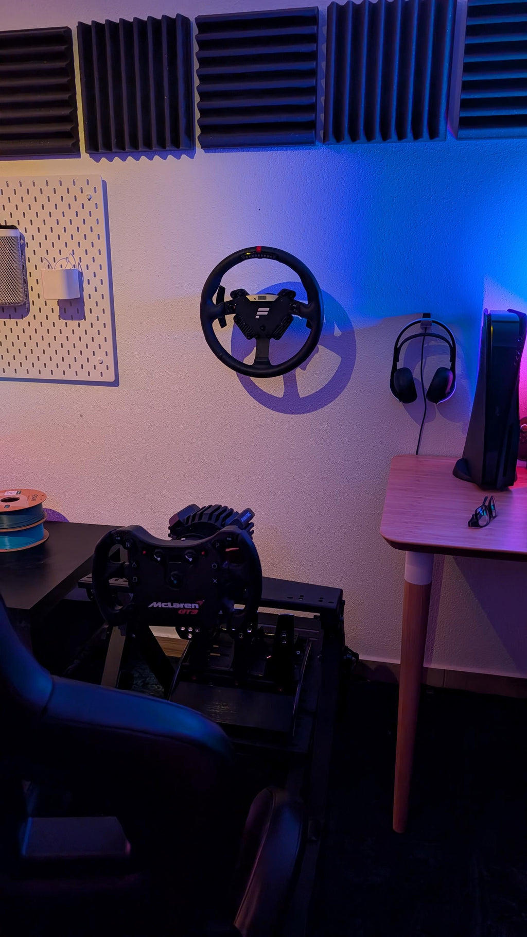 Support mural QR2 pour volant Fanatec – Sim Racing – vue 4