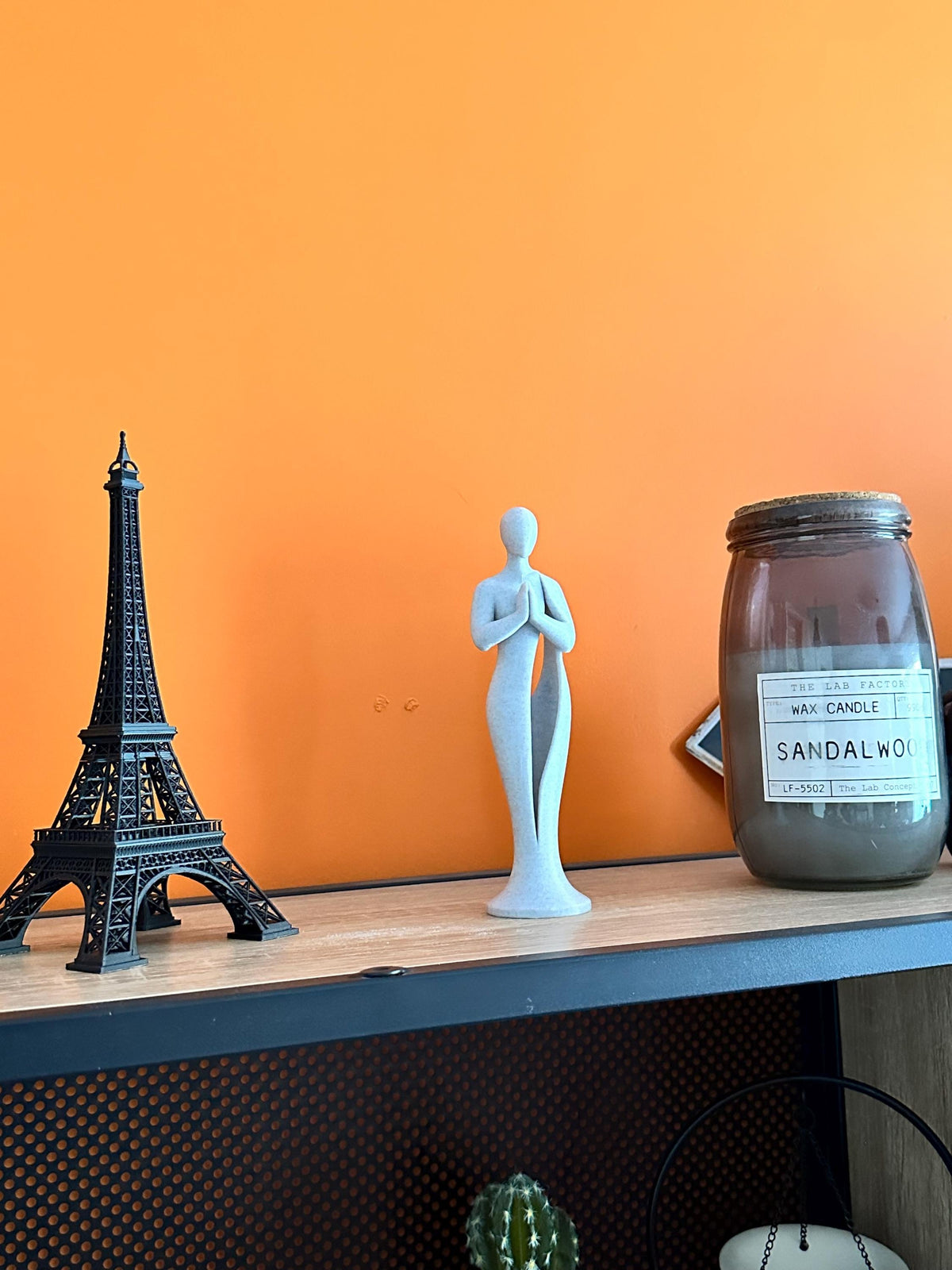 Silhouette élancée – Sculpture moderne minimaliste