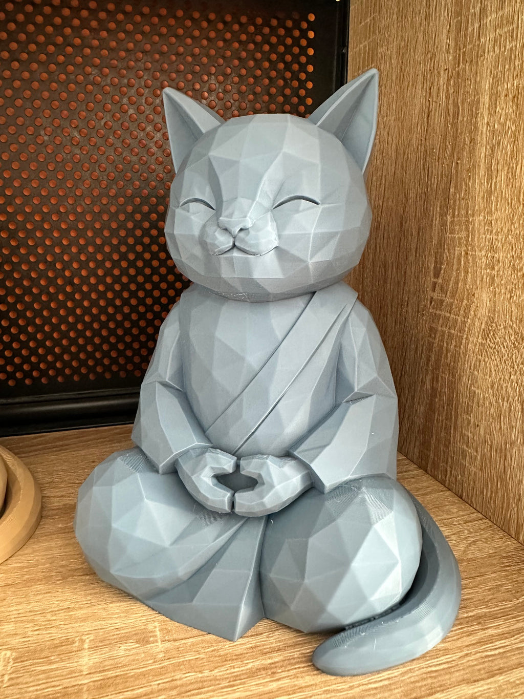 Chat zen géométrique d’intérieur – Plusieurs tailles et couleurs
