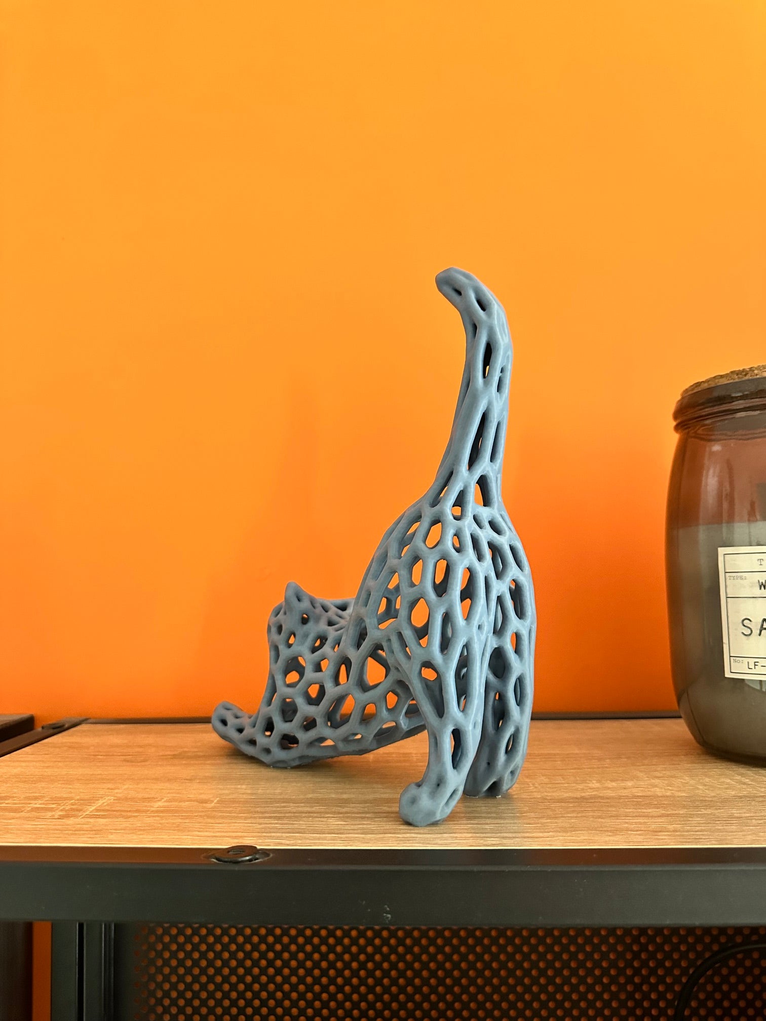 Chat Ajouré en Étirement – Statue Décorative Moderne – vue 2